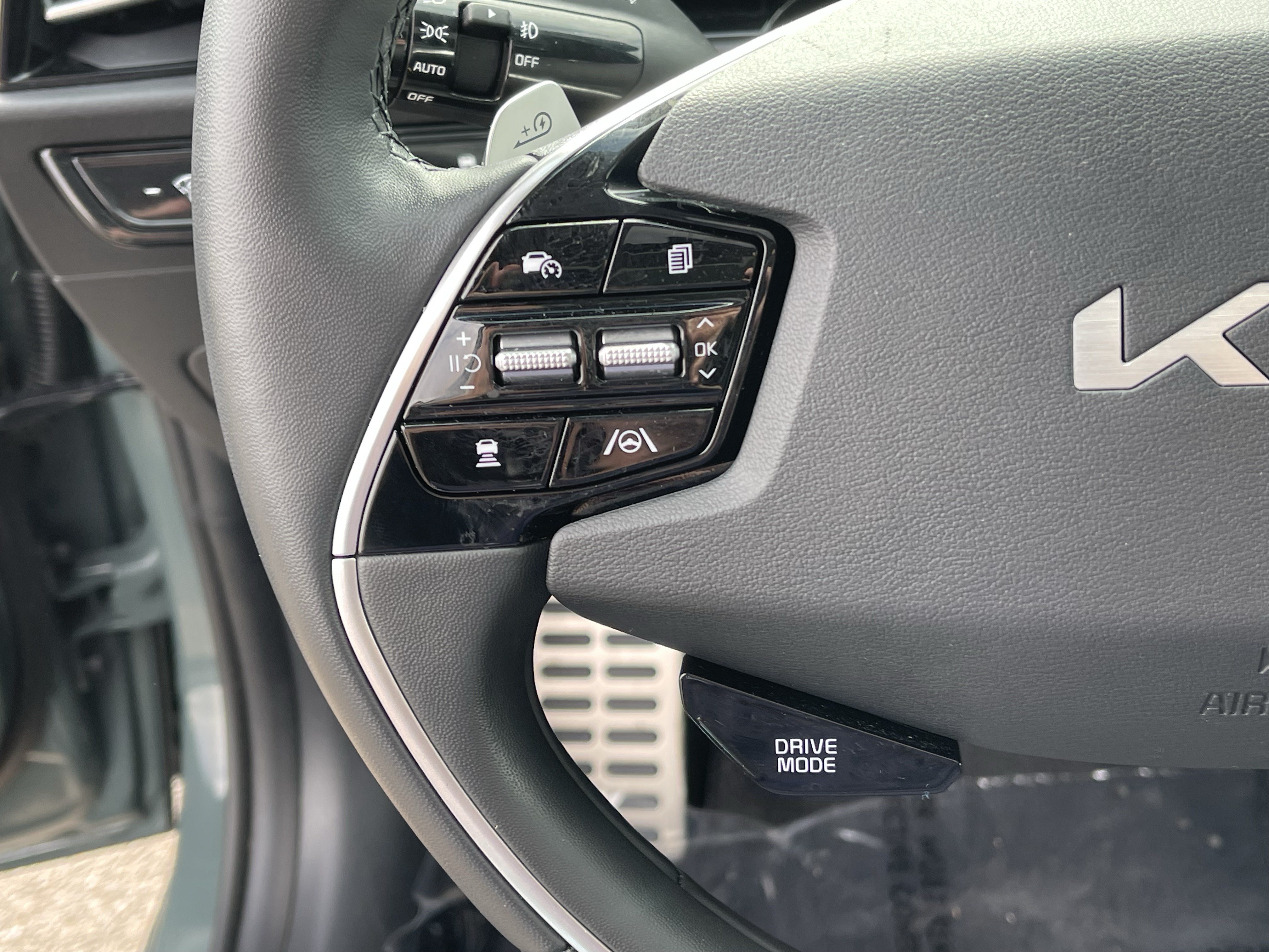 Used 2023 Kia Niro Wave FWD image 24