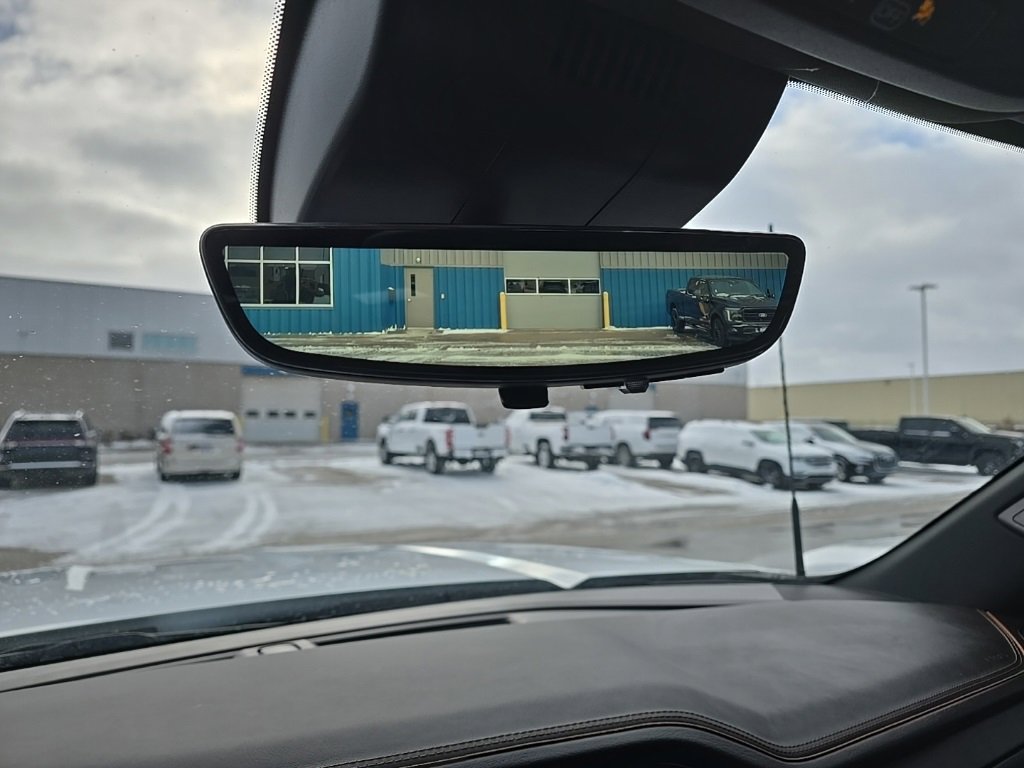 Used 2025 GMC Sierra 2500 AT4 w/ AT4 Premium Plus Package image 25