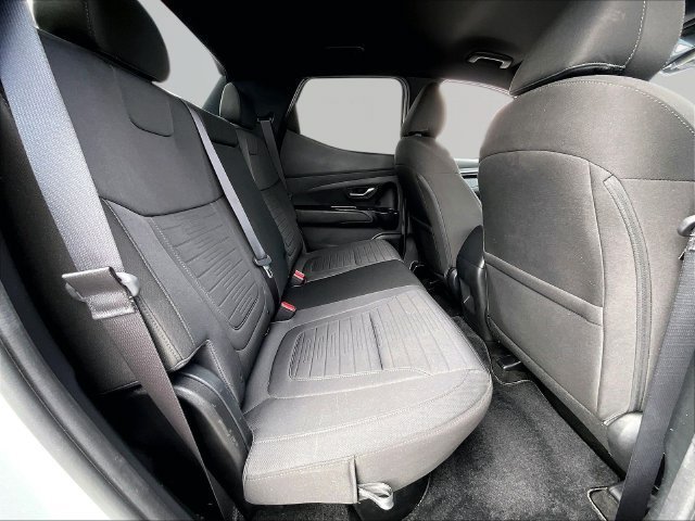 Used 2022 Hyundai Santa Cruz SEL w/ Cargo Package AWD/4WD image 16