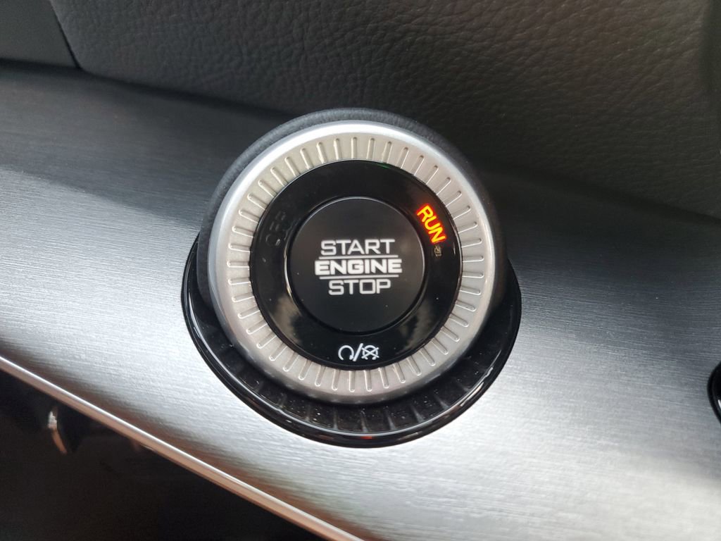 New 2025 Jeep Wagoneer L Series II w/ Convenience Group I image 28