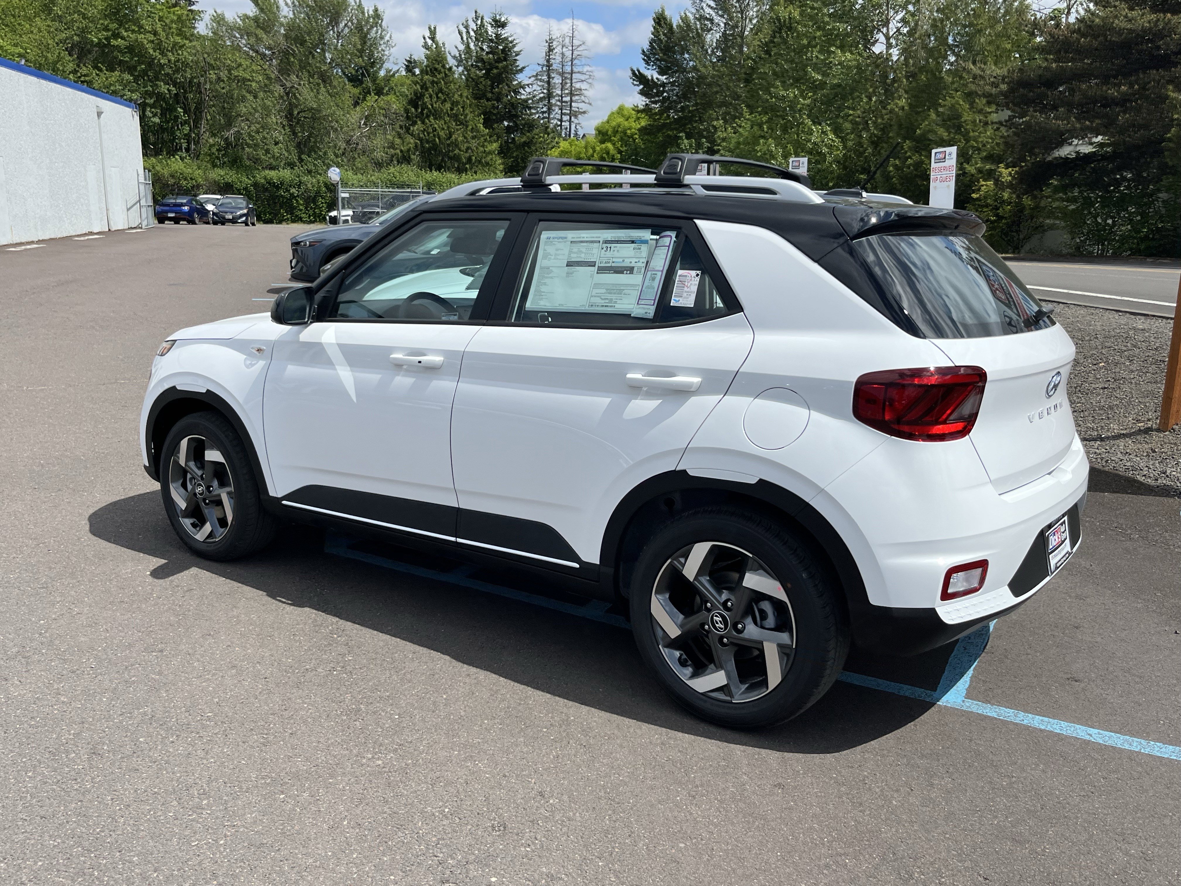 New 2026 Hyundai Venue SEL FWD image 3