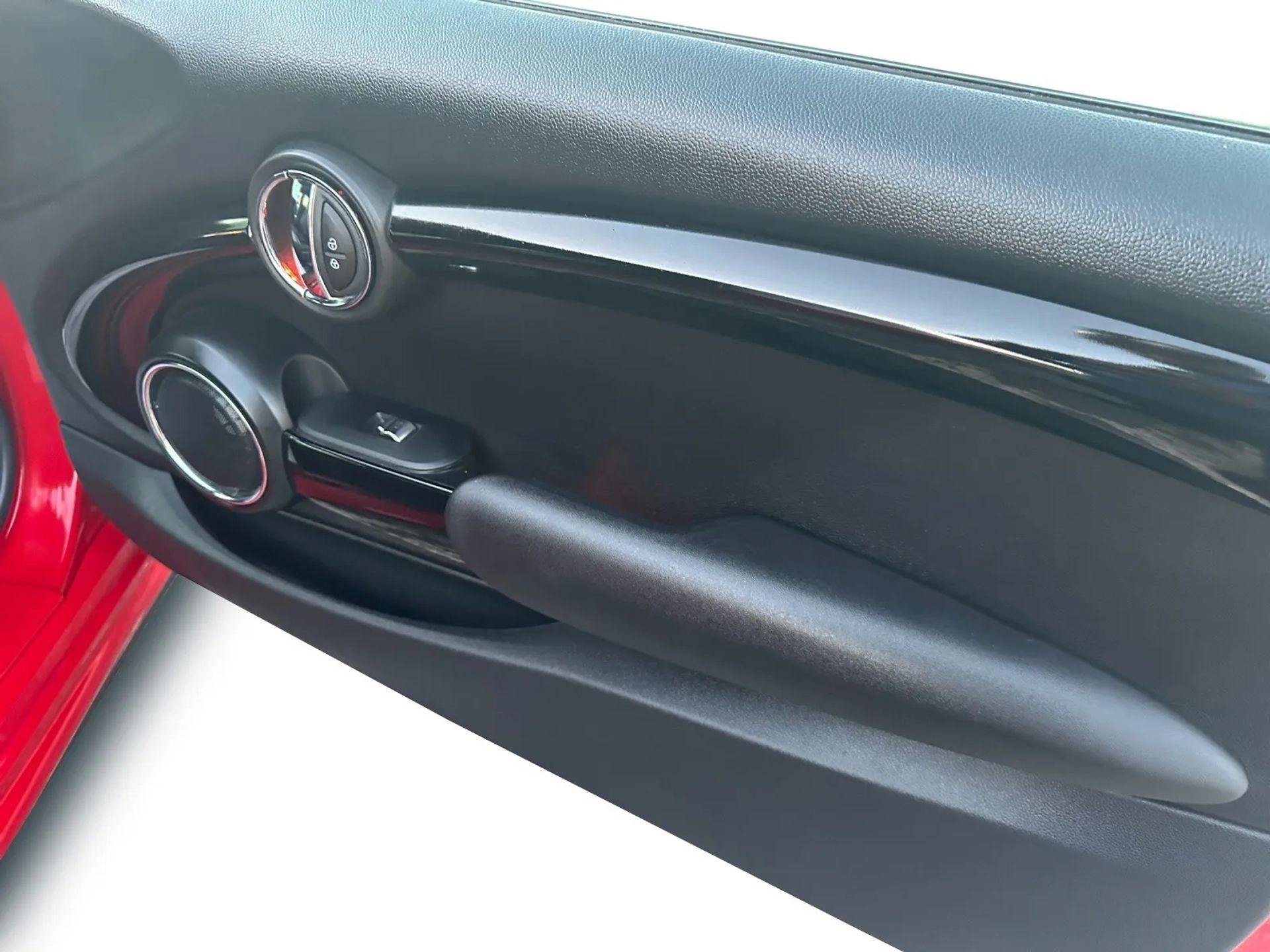 Used 2019 MINI Cooper John Cooper Works FWD image 19