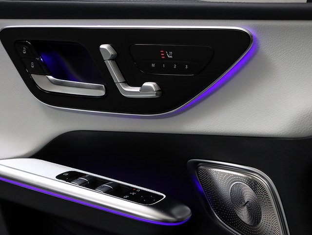 New 2026 Mercedes-Benz GLC 300 4MATIC image 23