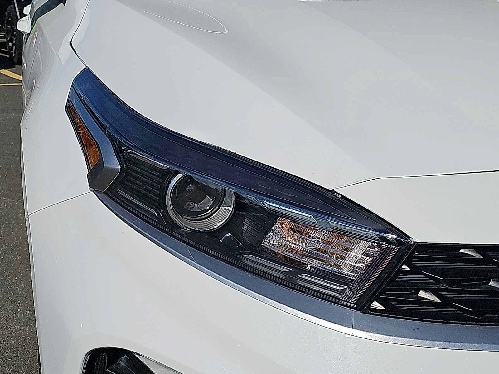 Used 2024 Kia Forte LXS FWD image 9