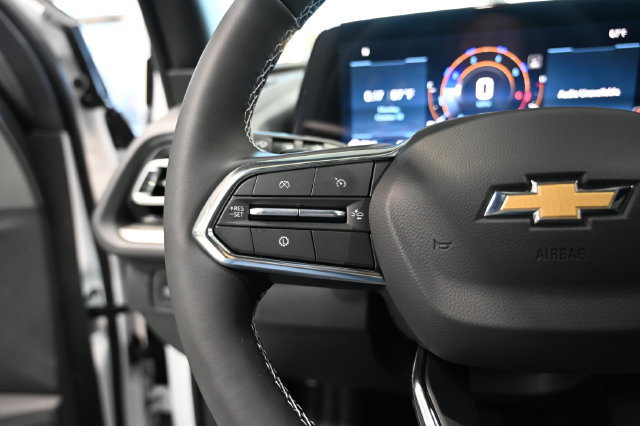 New 2027 Chevrolet Traverse LT AWD/4WD image 23