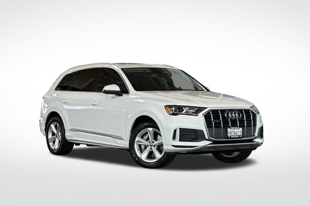 Used 2022 Audi Q7 2.0T Premium w/ Convenience Package AWD/4WD image 2