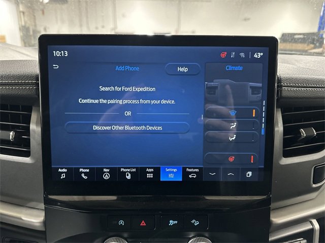 Used 2024 Ford Expedition XLT image 30