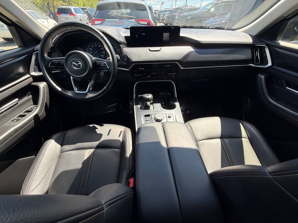 Used 2024 MAZDA CX-90 3.3 Turbo w/ Select Package AWD/4WD image 25