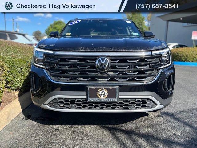 Used 2024 Volkswagen Atlas Cross Sport SE AWD/4WD image 13