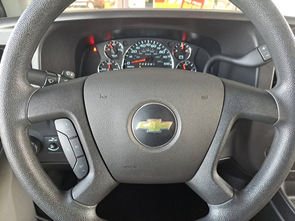 Used 2024 Chevrolet Express 3500 LT w/ LT Preferred Equipment Group RWD image 26