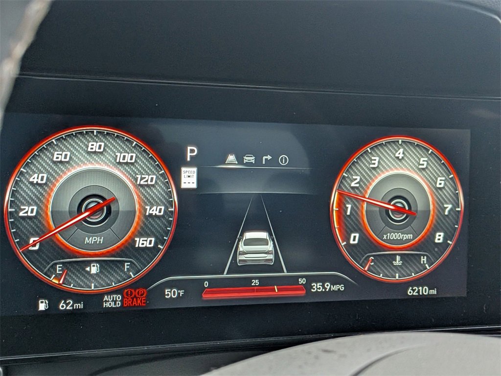 Certified 2024 Hyundai Elantra SEL w/ Convenience Package image 11