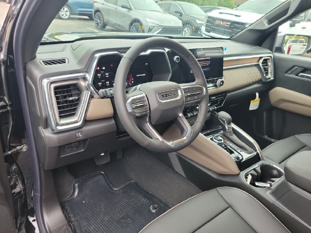New 2026 GMC Canyon Denali AWD/4WD image 15