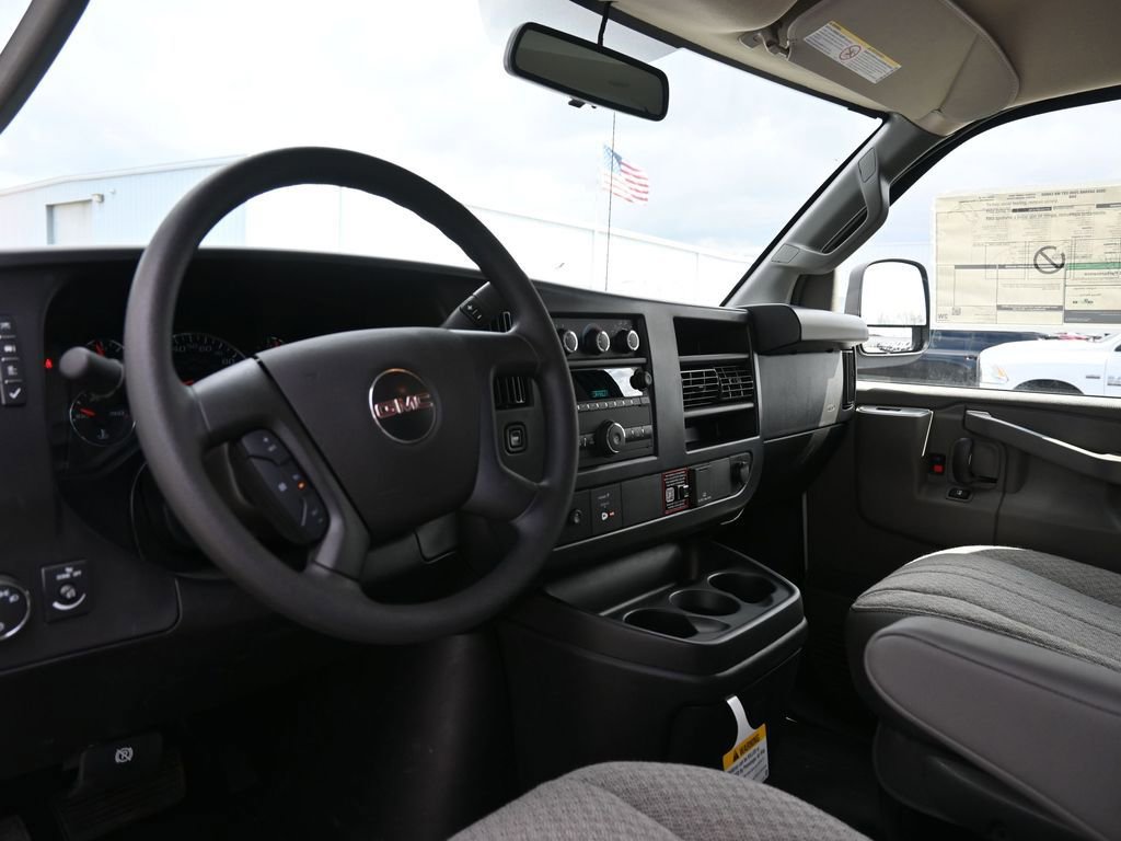 New 2026 GMC Savana 2500 Extended w/ Enhanced Convenience Package RWD image 18