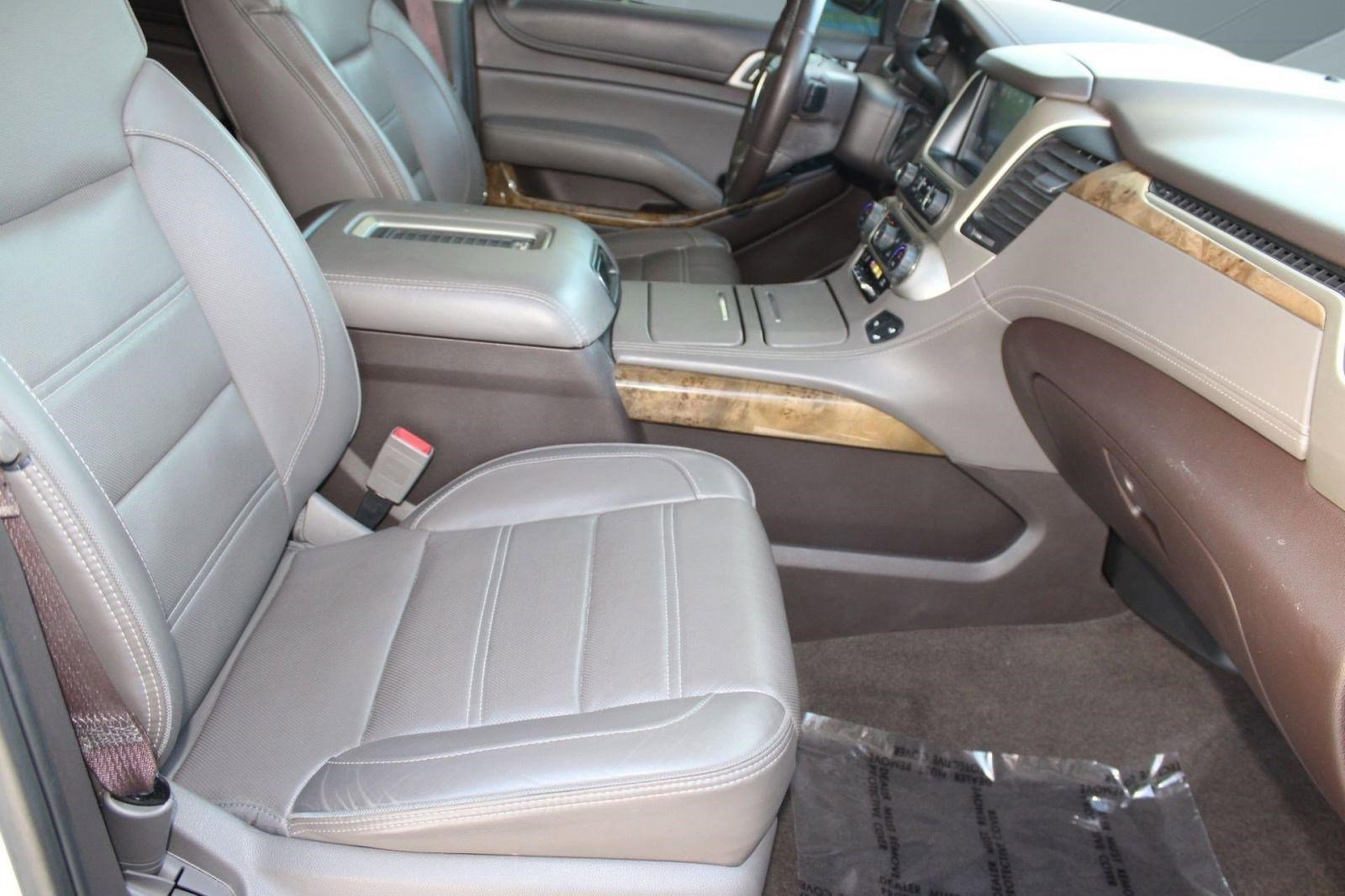 Used 2016 GMC Yukon Denali w/ Enhanced Security Package image 36
