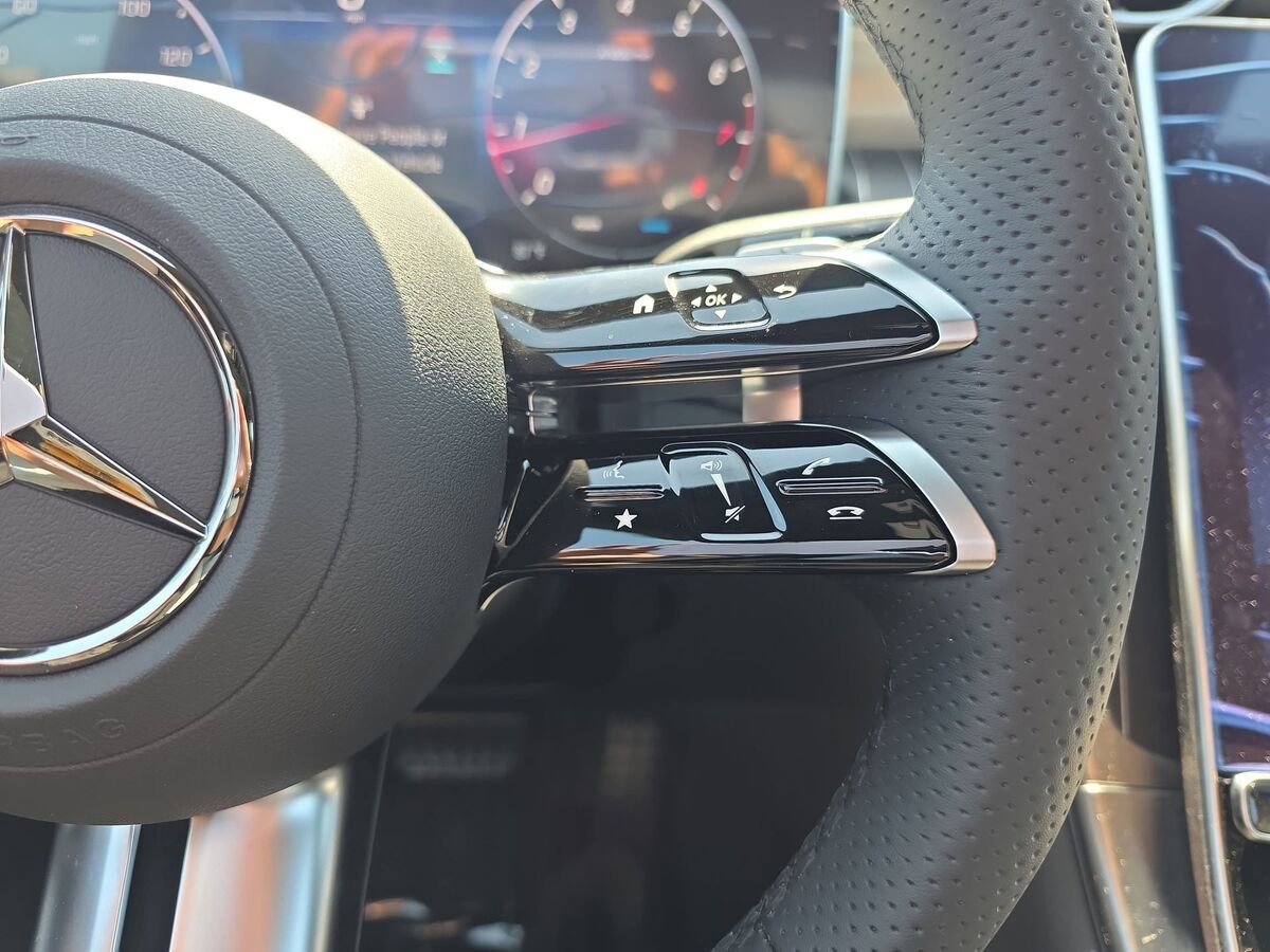 New 2026 Mercedes-Benz GLC 300 4MATIC image 18