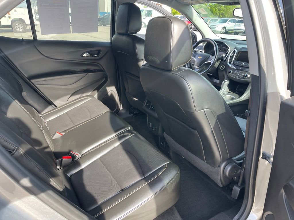 Used 2018 Chevrolet Equinox Premier FWD image 17