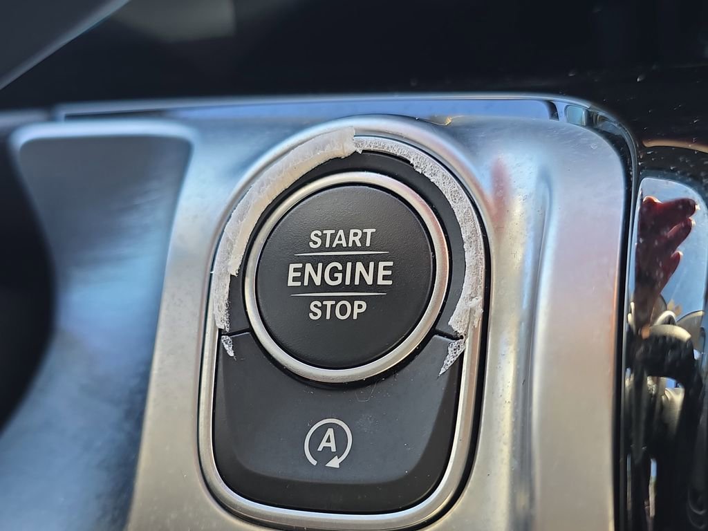 Used 2022 Mercedes-Benz GLB 250 GLB 250 image 24