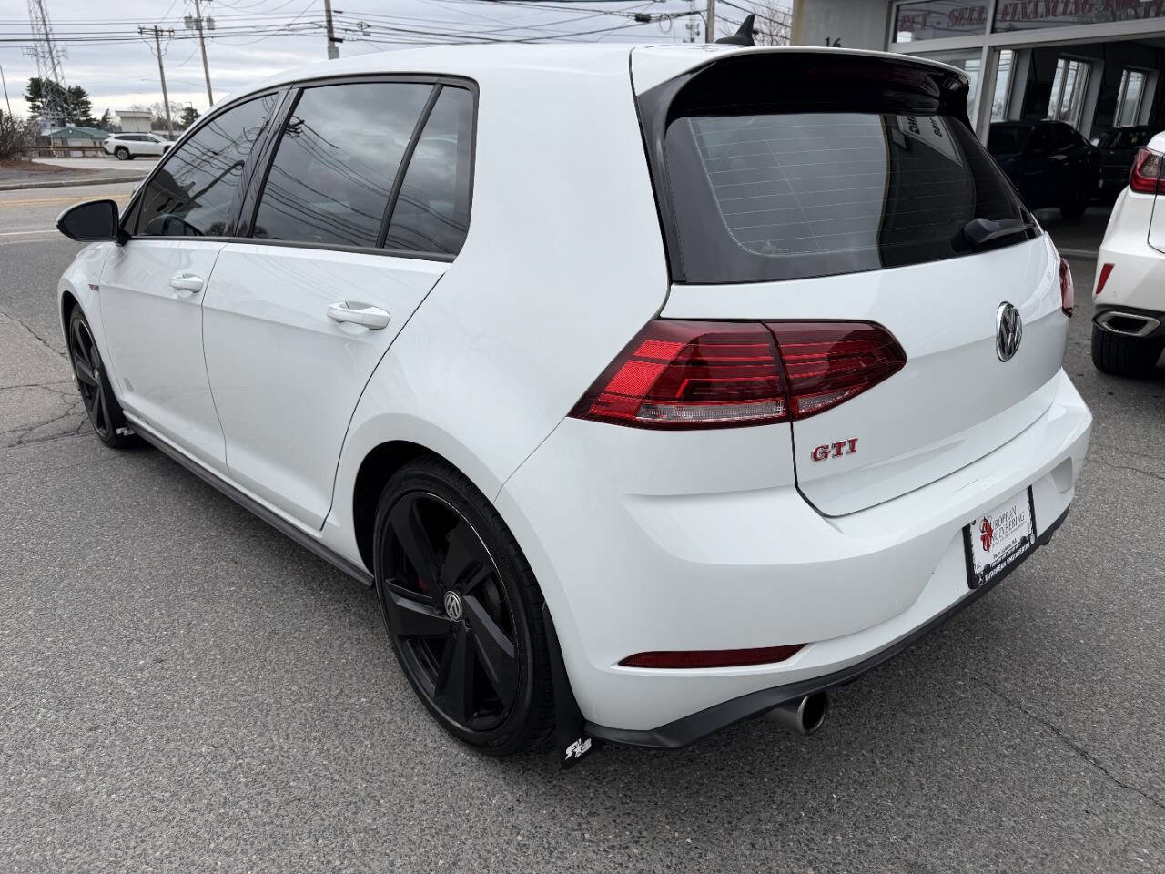 Used 2020 Volkswagen GTI S image 5