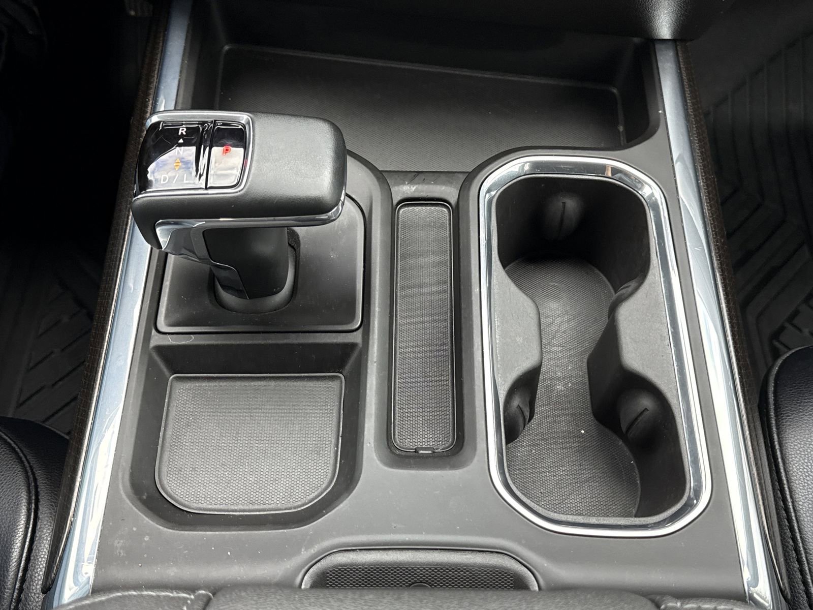 Used 2024 Chevrolet Silverado 1500 RST image 26