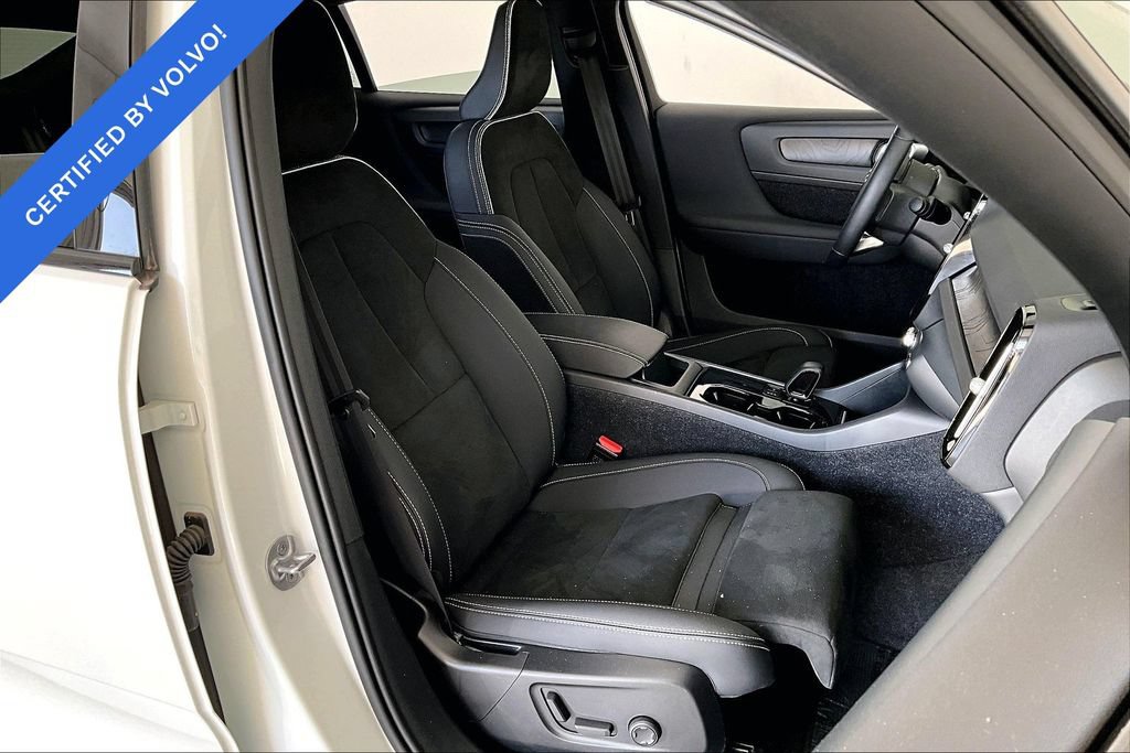 Certified 2023 Volvo C40 P8 Recharge Plus AWD/4WD image 8