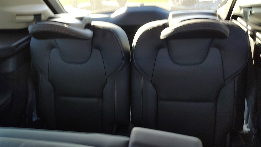 New 2026 Volvo XC90 B6 Ultra image 32