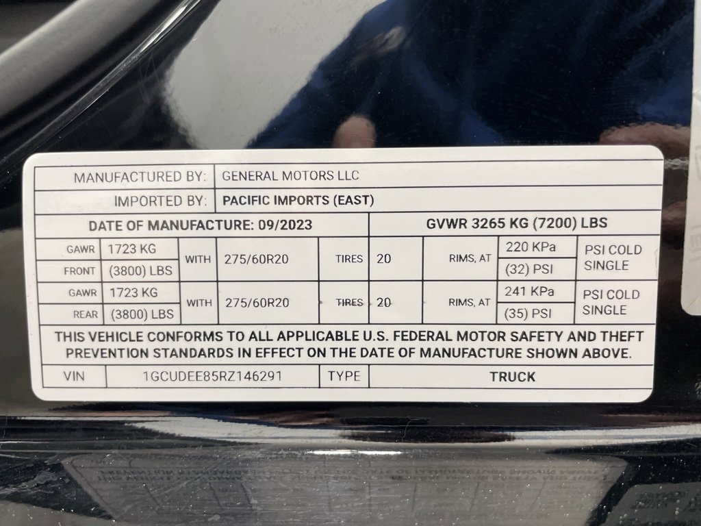 Used 2024 Chevrolet Silverado 1500 RST image 31