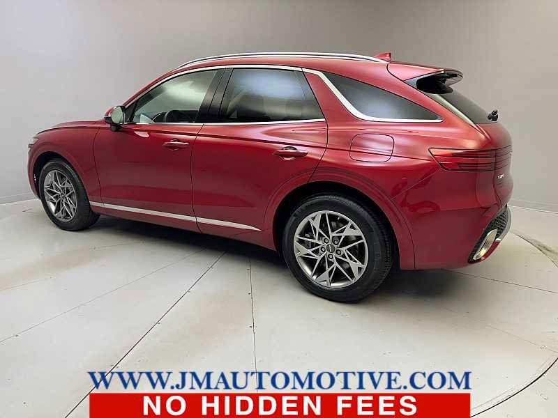 Used 2023 Genesis GV70 2.5T w/ Select Package image 3