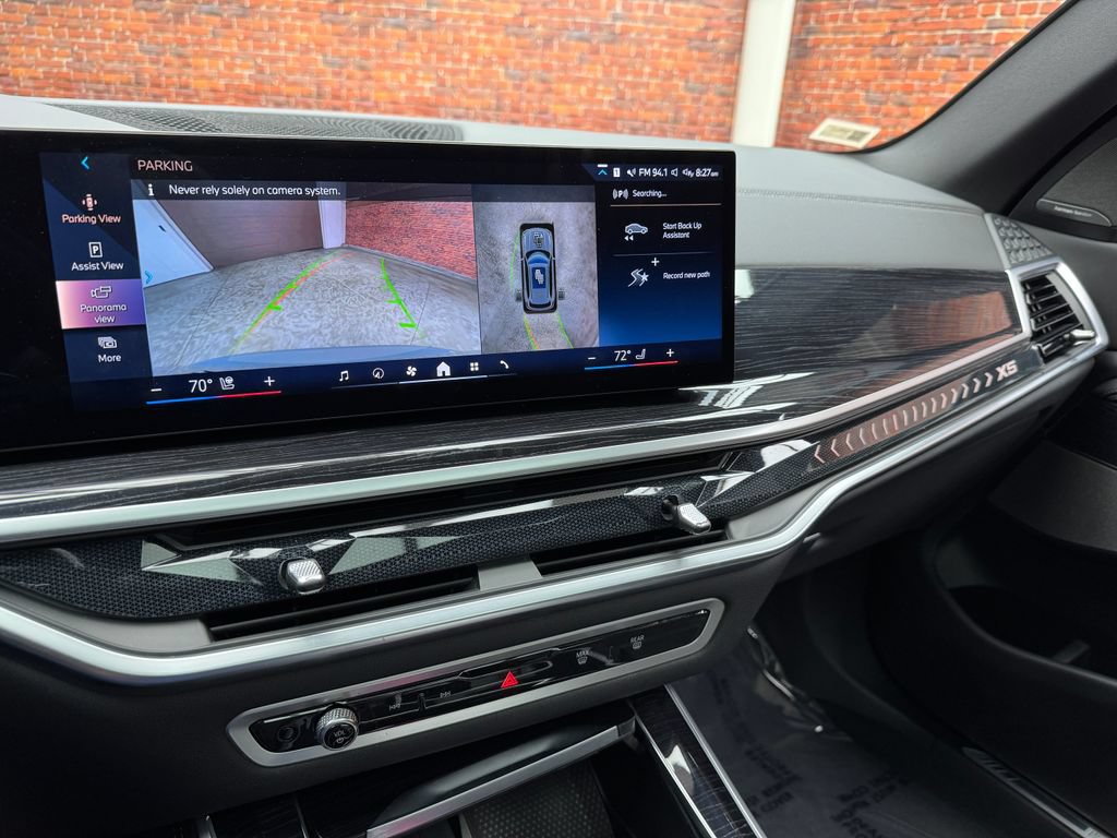 Used 2024 BMW X5 xDrive40i w/ M Sport Package AWD/4WD image 22