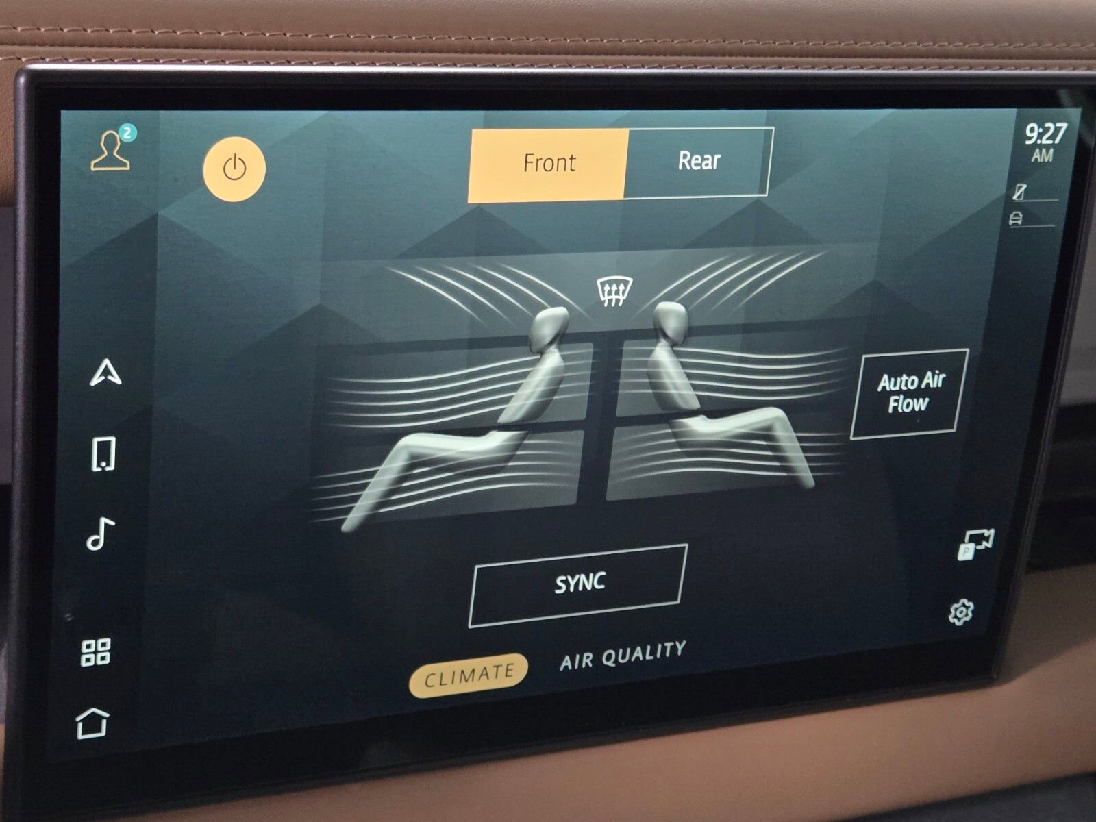 Used 2025 Land Rover Defender 110 X-Dynamic SE image 27