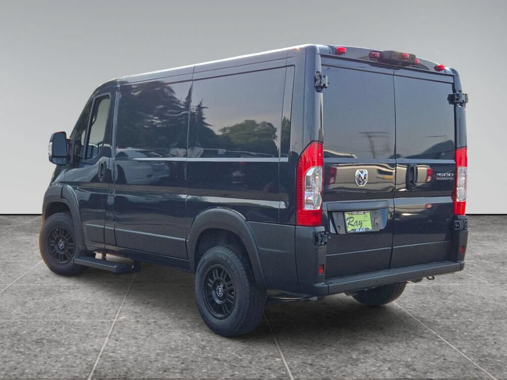 Used 2026 RAM ProMaster 1500 w/ Convenience Group FWD image 19