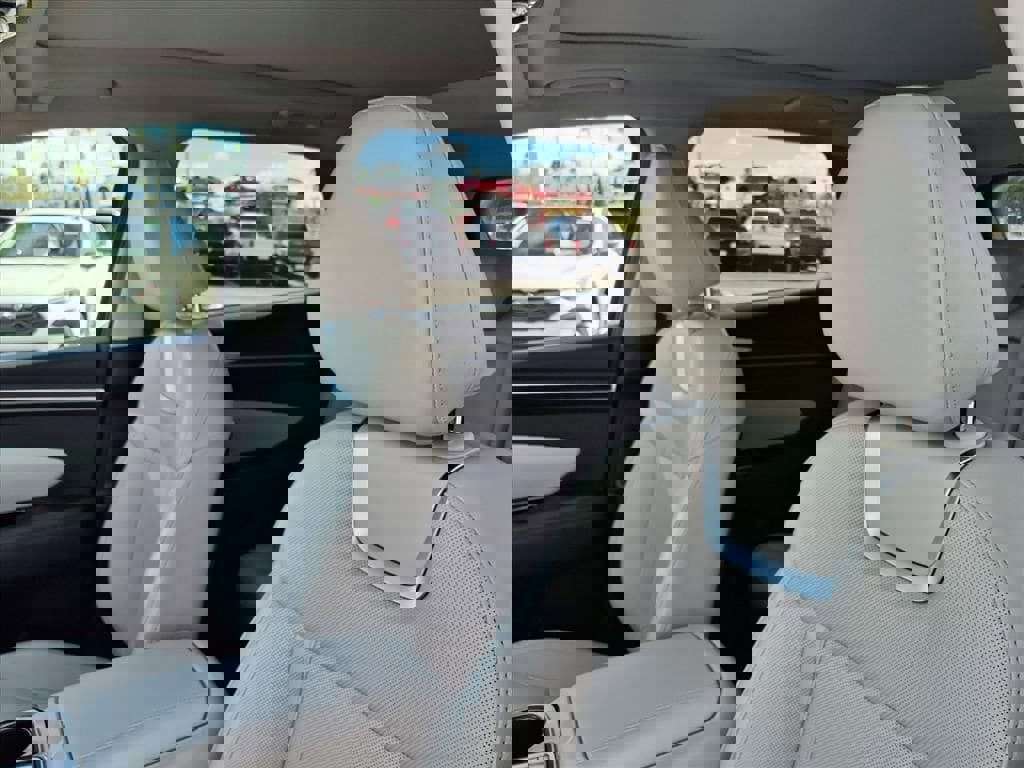 Used 2022 Hyundai Tucson Limited image 27