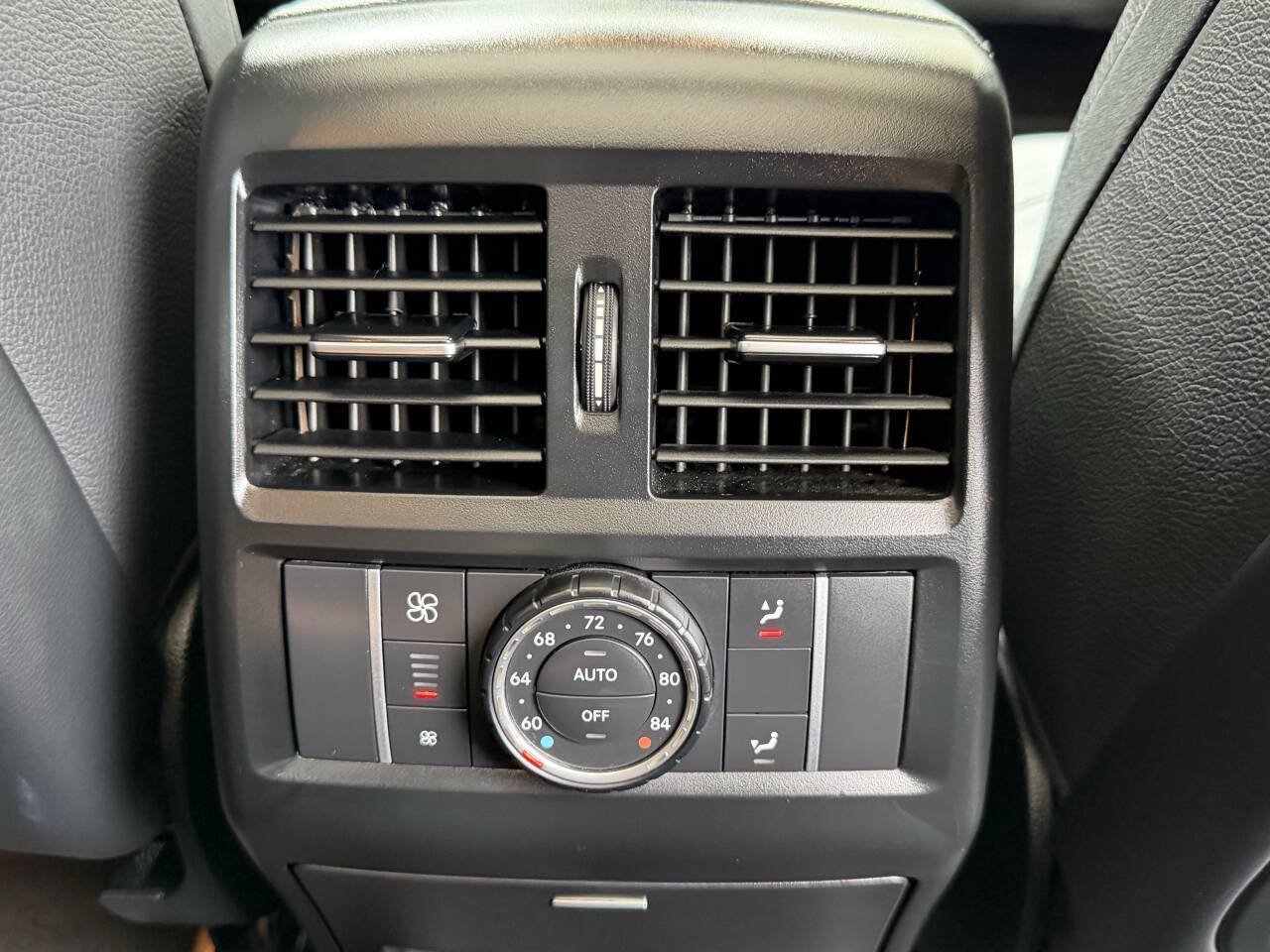Used 2017 Mercedes-Benz GLS 550 4MATIC image 19