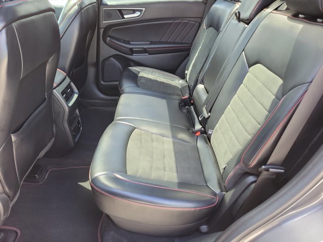 Certified 2023 Ford Edge ST-Line AWD/4WD image 12