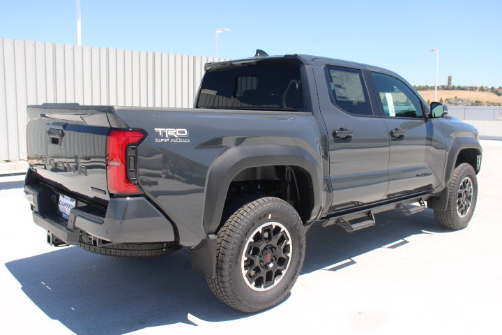 New 2026 Toyota Tacoma TRD Off-Road AWD/4WD image 4