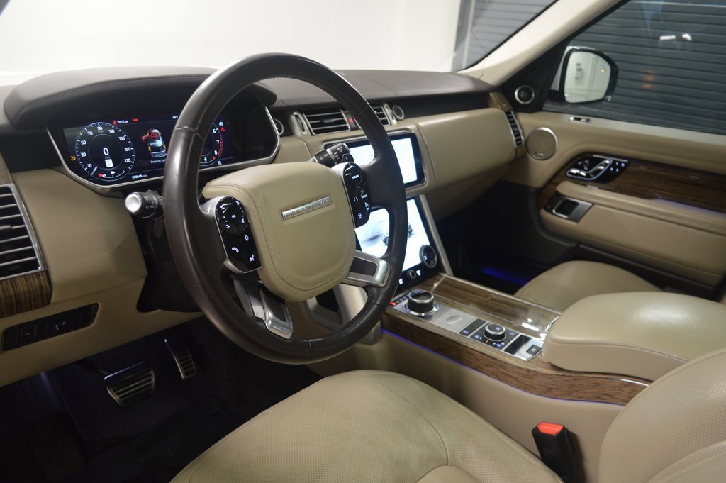 Used 2022 Land Rover Range Rover Westminster Edition image 4