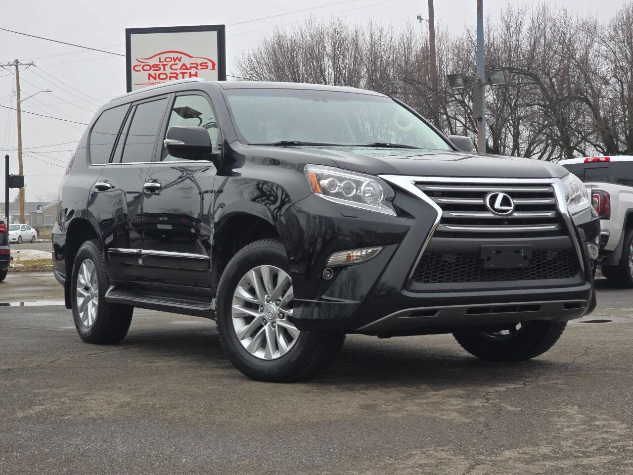 Used 2017 Lexus GX 460 Premium w/ Premium Package image 1