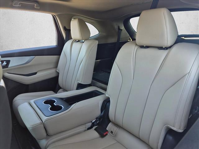 Certified 2026 Acura MDX FWD image 16