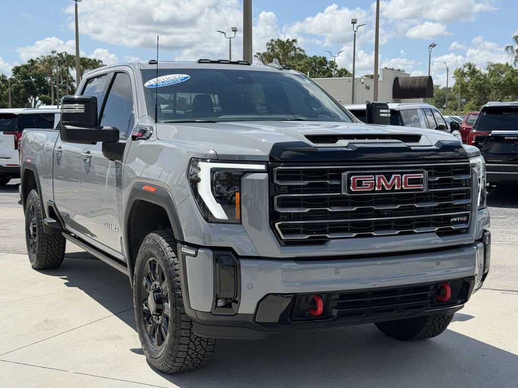Used 2025 GMC Sierra 2500 AT4 w/ AT4 Premium Plus Package AWD/4WD image 2