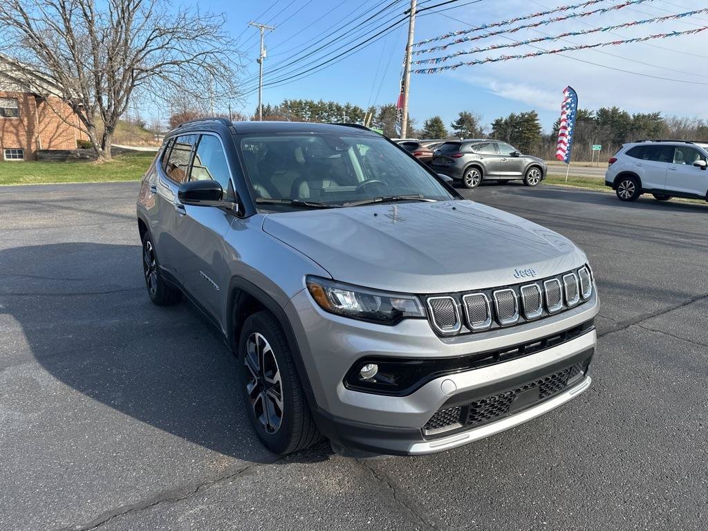 Used 2022 Jeep Compass Limited w/ Sun and Sound Group AWD/4WD image 7
