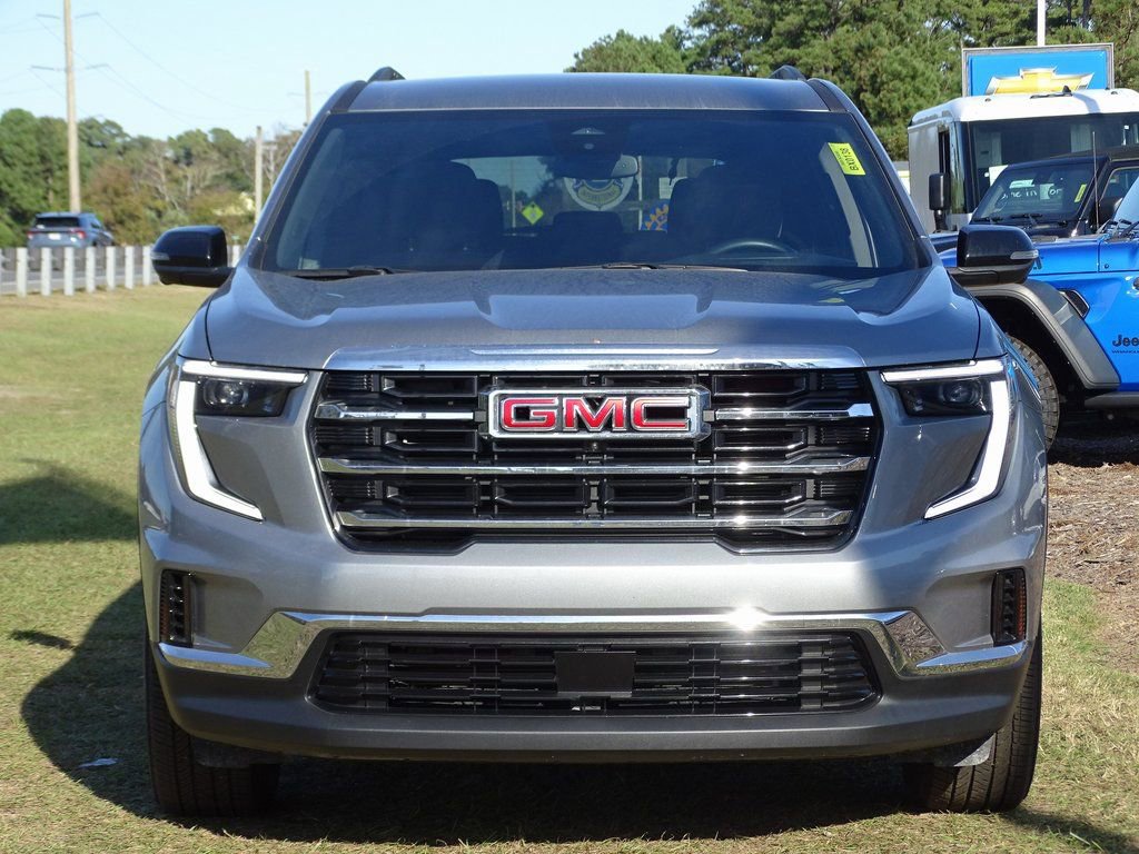 Used 2025 GMC Acadia Elevation image 6