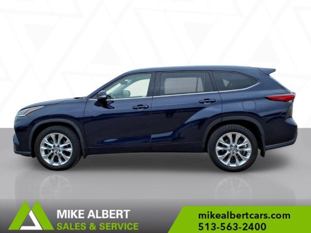 Used 2022 Toyota Highlander Limited AWD/4WD image 4