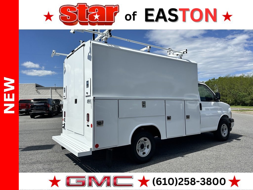 New 2025 GMC Savana 3500 w/ Power Convenience Package image 8