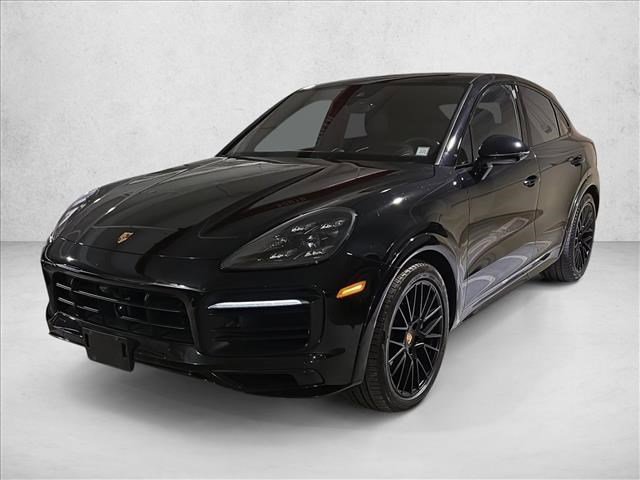 Used 2021 Porsche Cayenne GTS image 1
