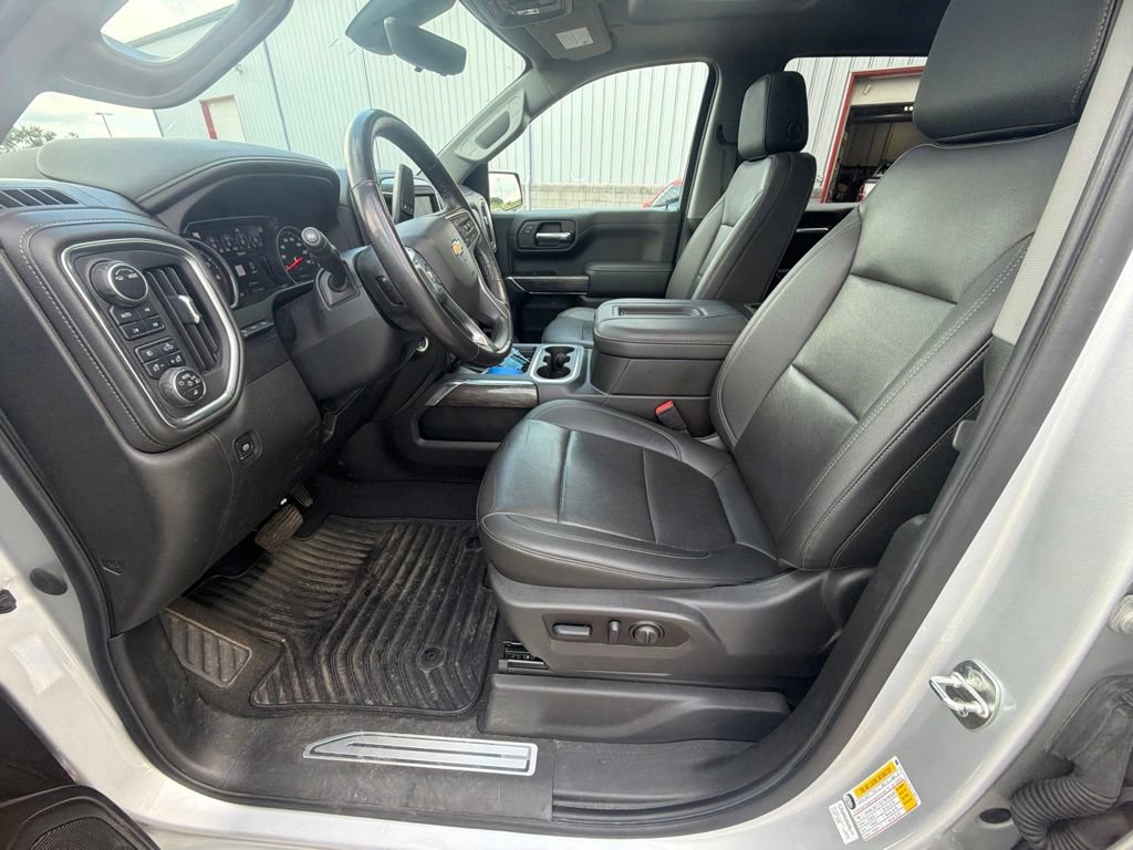 Used 2022 Chevrolet Silverado 1500 LTZ w/ LTZ Premium Package AWD/4WD image 10