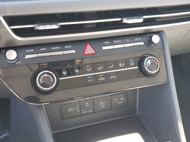 Certified 2025 Hyundai Sonata SE image 24
