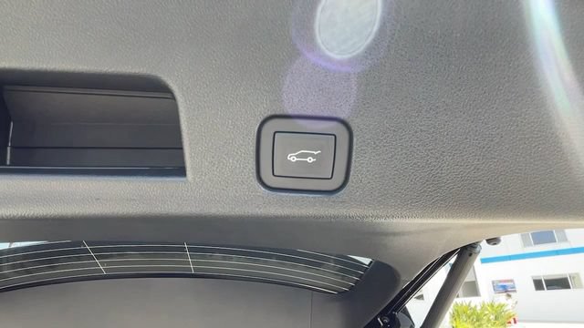 New 2026 Chevrolet Traverse LT w/ LPO, Floor Liner Package FWD image 31