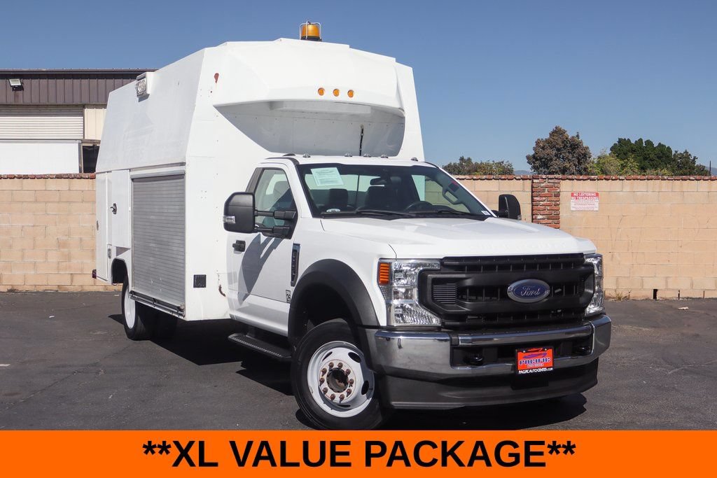 Used 2020 Ford F550 2WD Regular Cab Super Duty image 2