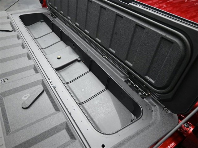 Used 2024 Chevrolet Colorado LT w/ LT Convenience Package III image 26