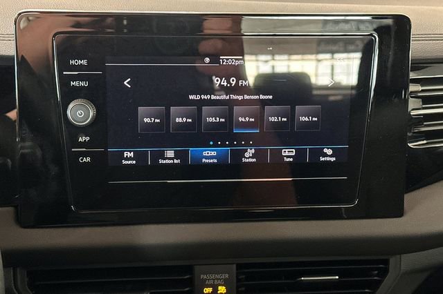 Certified 2025 Volkswagen Jetta Sport image 21