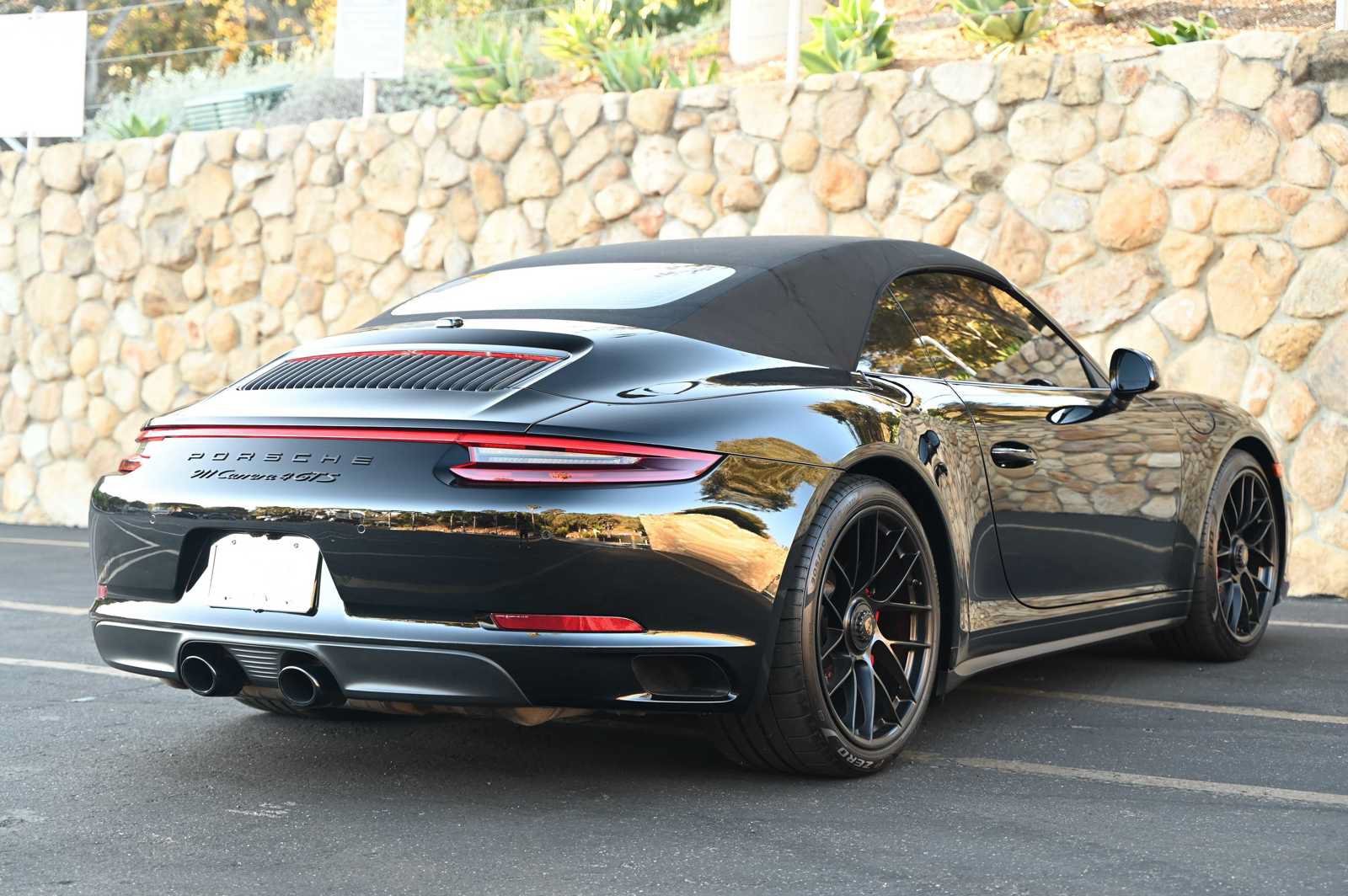 Used 2018 Porsche 911 Carrera 4 GTS AWD/4WD image 7